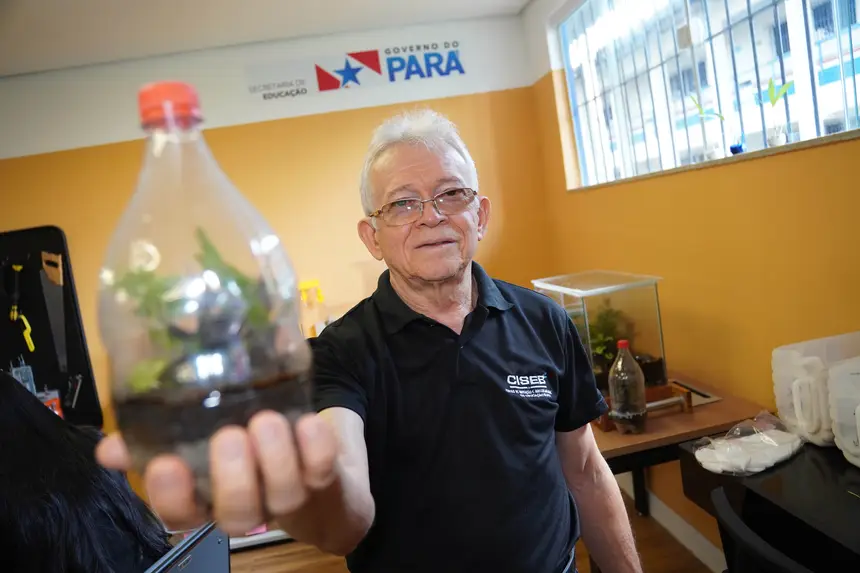 Prof Dilson Aires <div class='credito_fotos'>Foto: João Caio / Ag. Pará   |   <a href='/midias/2025/originais/20251203121842-GF00025757-F00474107.jpg' download><i class='fa-solid fa-download'></i> Download</a></div>