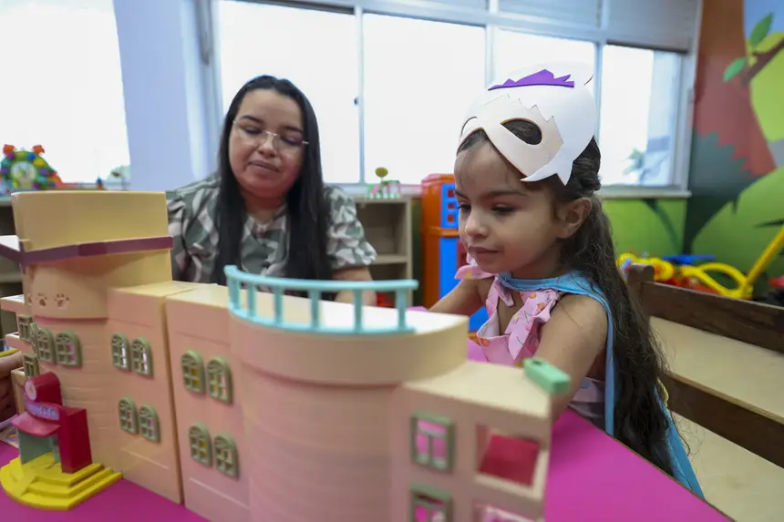  <div class='credito_fotos'>Foto: Marco Santos / Ag. Pará   |   <a href='/midias/2025/originais/20251203151835-GF00025761-F00474255.jpg' download><i class='fa-solid fa-download'></i> Download</a></div>