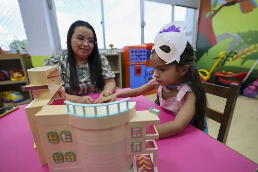  <div class='credito_fotos'>Foto: Marco Santos / Ag. Pará   |   <a href='/midias/2025/originais/20251203151837-GF00025761-F00474256.jpg' download><i class='fa-solid fa-download'></i> Download</a></div>