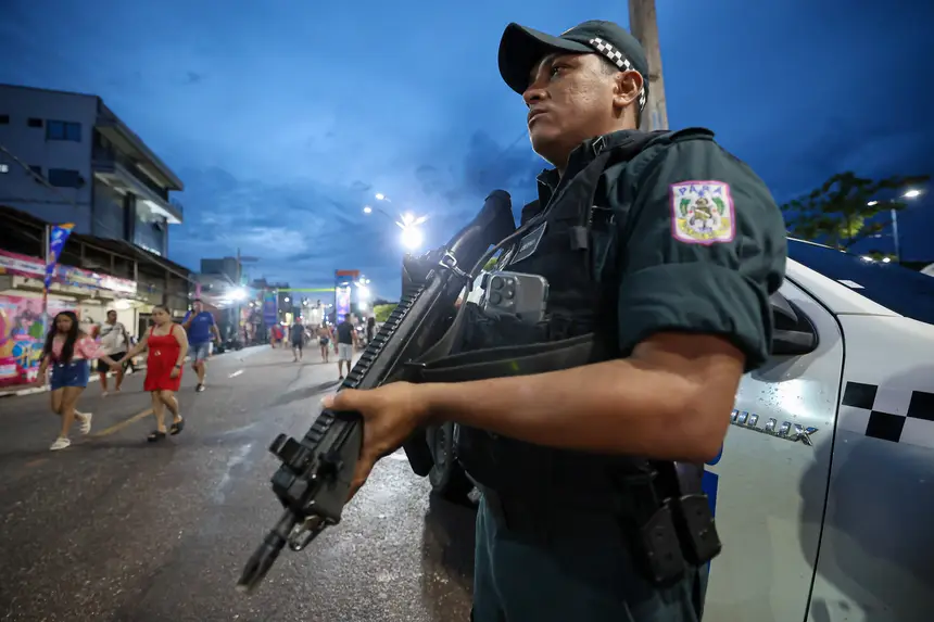  <div class='credito_fotos'>Foto: Marco Santos / Ag. Pará &nbsp;&nbsp;|&nbsp;&nbsp; <a href='/midias/2026/originais/20260213233653-GF00026284-F00490983.jpg' download><i class='fa-solid fa-download'></i> Download</a></div>