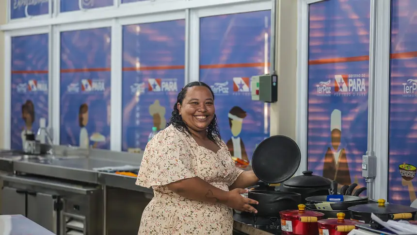Sabrini silva Santos - dona casa <div class='credito_fotos'>Foto: Bruno Cruz / Ag. Pará &nbsp;&nbsp;|&nbsp;&nbsp; <a href='/midias/2026/originais/20260226120704-GF00026363-F00493556.jpg' download><i class='fa-solid fa-download'></i> Download</a></div>