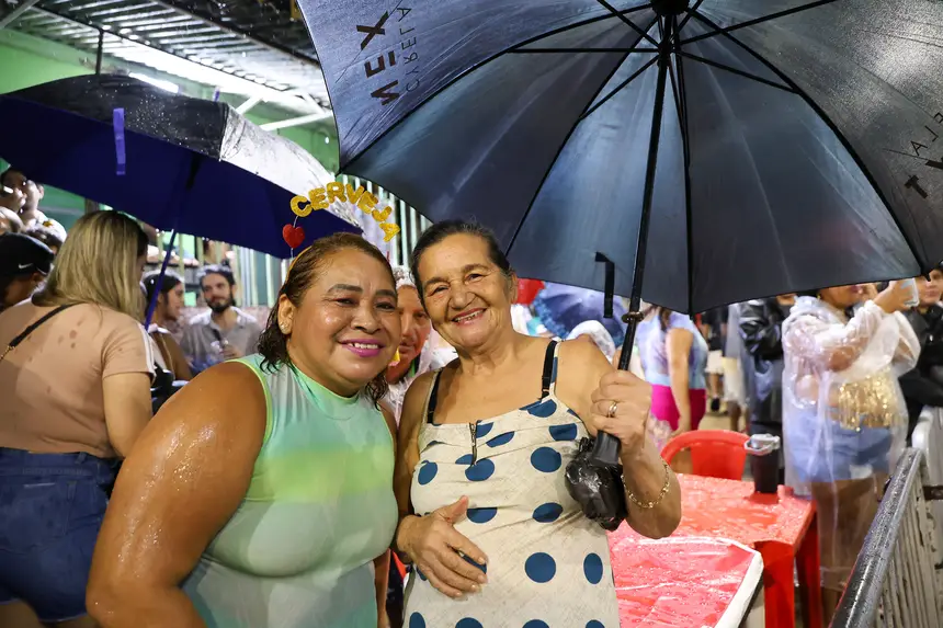 Fátima Cardoso e Joana Evangelista <div class='credito_fotos'>Foto: Marco Santos / Ag. Pará &nbsp;&nbsp;|&nbsp;&nbsp; <a href='/midias/2026/originais/20260228235756-GF00026393-F00494495.jpg' download><i class='fa-solid fa-download'></i> Download</a></div>
