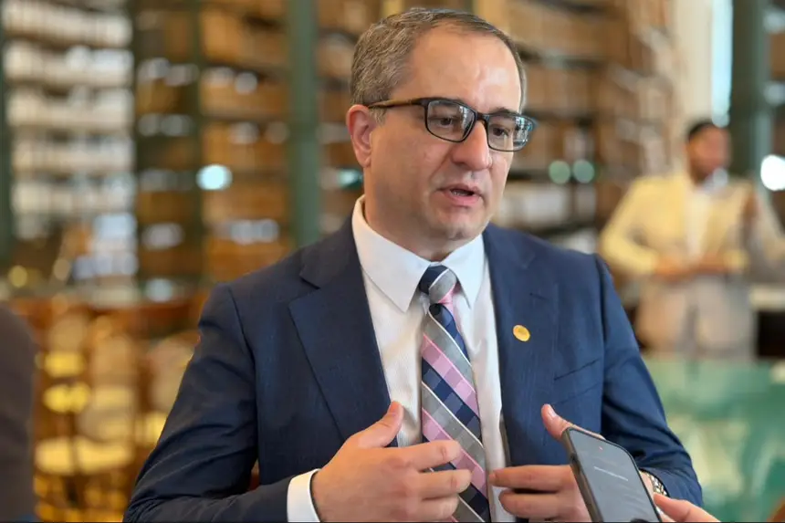 presidente da Academia Paraense de Letras Jurídicas, Prof. Dr. Jeferson Bacelar