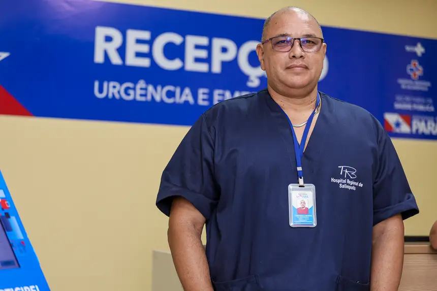 Ubirajara Moreira, agente administrativo recepcionista <div class='credito_fotos'>Foto: Bruno Cruz / Ag. Pará &nbsp;&nbsp;|&nbsp;&nbsp; <a href='/midias/2026/originais/20260508164100-GF00027038-F00519496.jpg' download><i class='fa-solid fa-download'></i> Download</a></div>