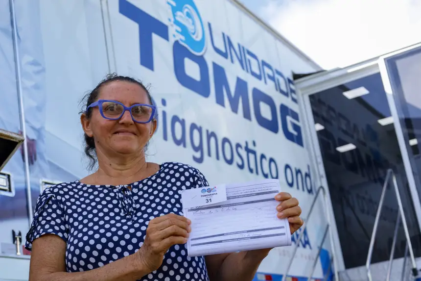Marilene do Socorro, atendimento na tomografia <div class='credito_fotos'>Foto: Pedro Guerreiro / Ag. Pará &nbsp;&nbsp;|&nbsp;&nbsp; <a href='/midias/2026/originais/20260612104056-GF00027294-F00528455.jpg' download><i class='fa-solid fa-download'></i> Download</a></div>