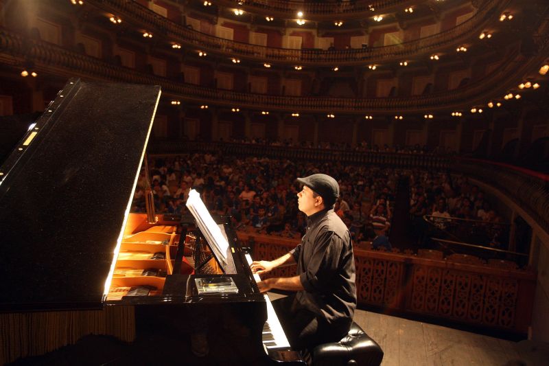 notícia: Concertos Didáticos apresentam o Jazz e a MPB para estudantes de escolas públicas