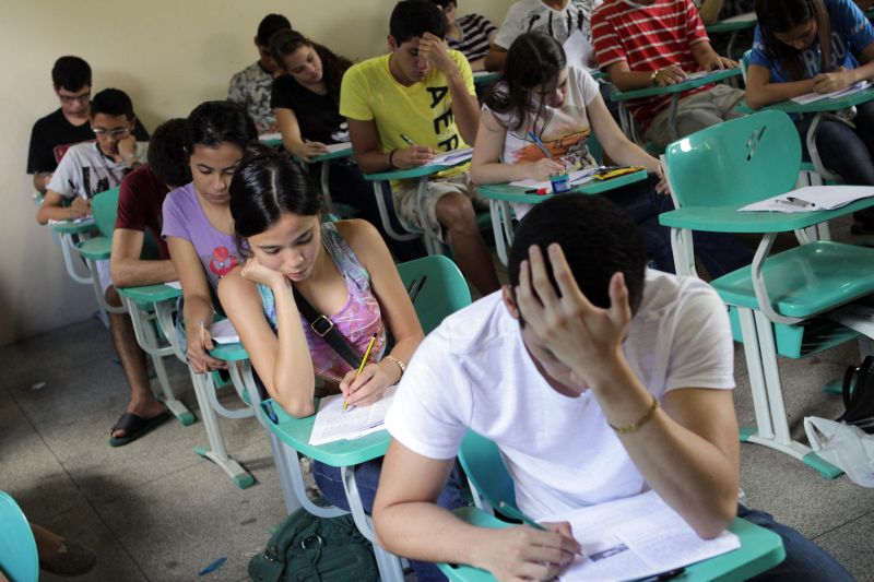 notícia: Fisioterapia é o curso mais concorrido no Processo Seletivo 2016 da Uepa