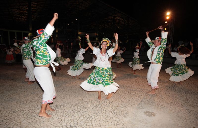 notícia: Grupo Frutos do Pará dá “Um presente a Belém” na Estação das Docas