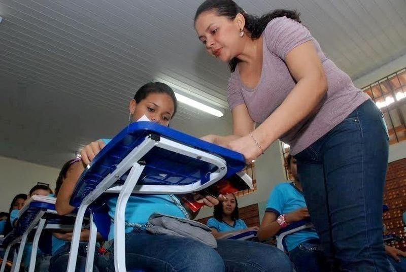 notícia: Seduc intensifica o processo de matrícula na rede estadual de ensino