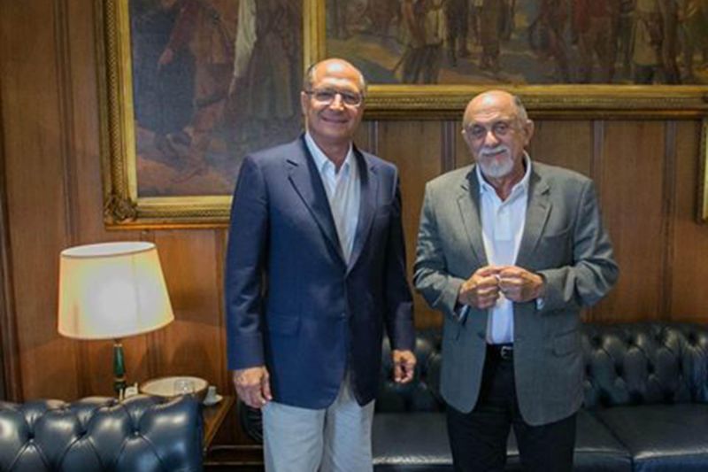 notícia: Governadores do Pará e São Paulo debatem maior intercâmbio entre equipes técnicas