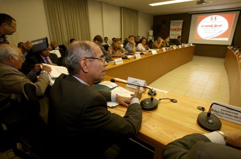 notícia: Consep faz 19 anos e empossa novo presidente e conselheiros
