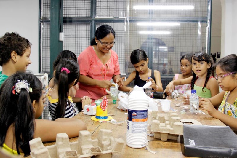 notícia: Curro Velho e Casa da Linguagem terão oficinas de Harmonia e Contrabaixo