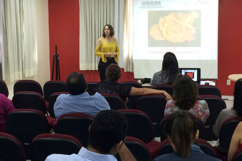 notícia: Mulher amplia participação no mercado de trabalho paraense