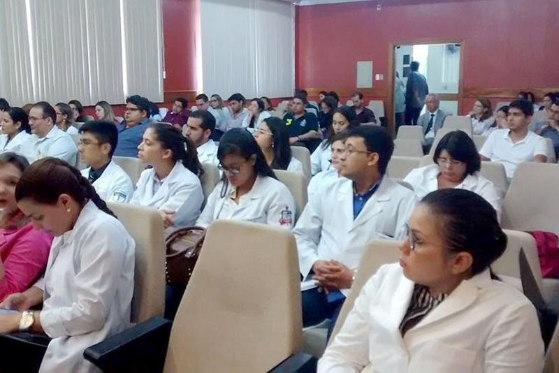 notícia: Hospital Ophir Loyola recebe mais 47 residentes