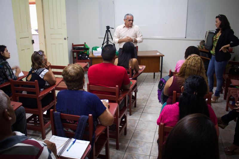 notícia: Associativismo abre o cronograma de cursos do projeto Cozinha Saudável