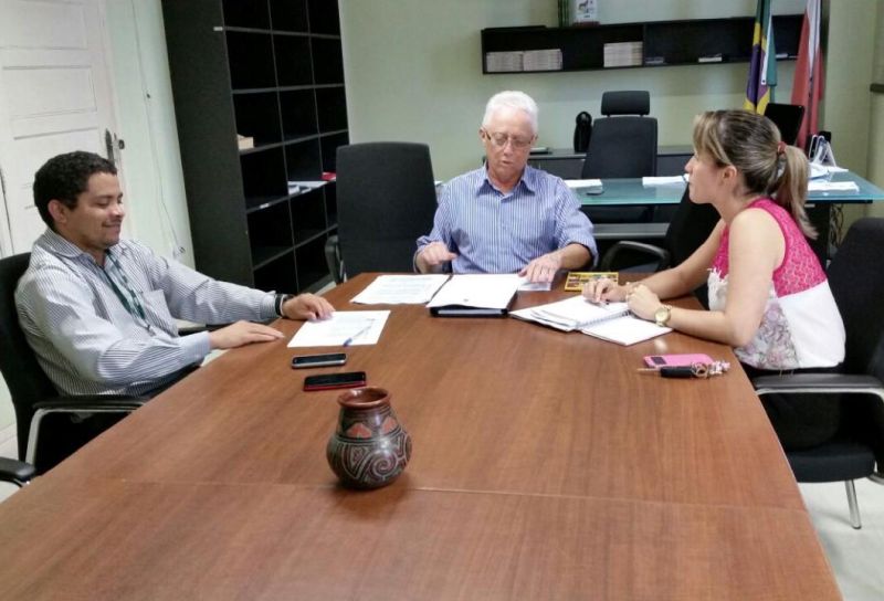 notícia: Estado e União vão firmar parceria para avançar no processo de regularização fundiária do Estado