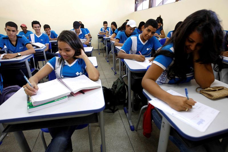 notícia: Governo lançará Município-Piloto para fortalecer o Pacto pela Educação no interior