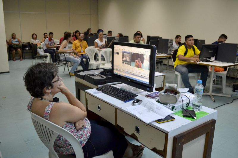 notícia: Bibliotecas recebem equipamentos e reforçam sua parceria em prol da leitura