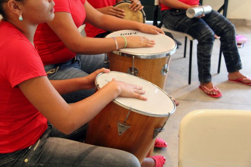 notícia: Apresentação musical feita por internas marca evento da Fasepa