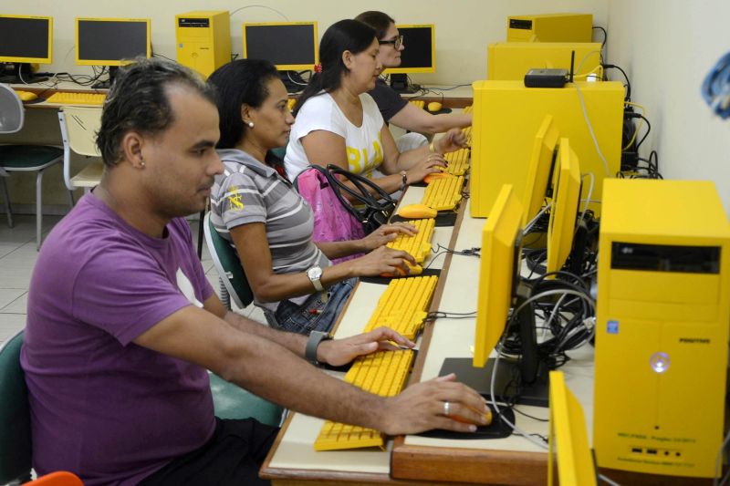 notícia: Professores recebem capacitação do Núcleo de Tecnologia Educacional