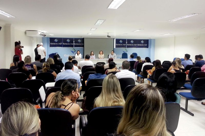 notícia: Curso trabalha conceito de educação fiscal entre estudantes acadêmicos