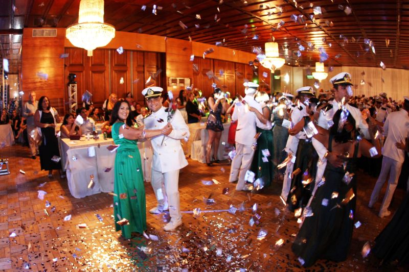 notícia: Noite de sonhos para as debutantes do programa Vida Ativa