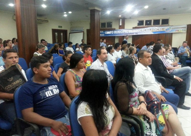 notícia: Educação Fiscal discute ações de cidadania durante seminário em Santarém