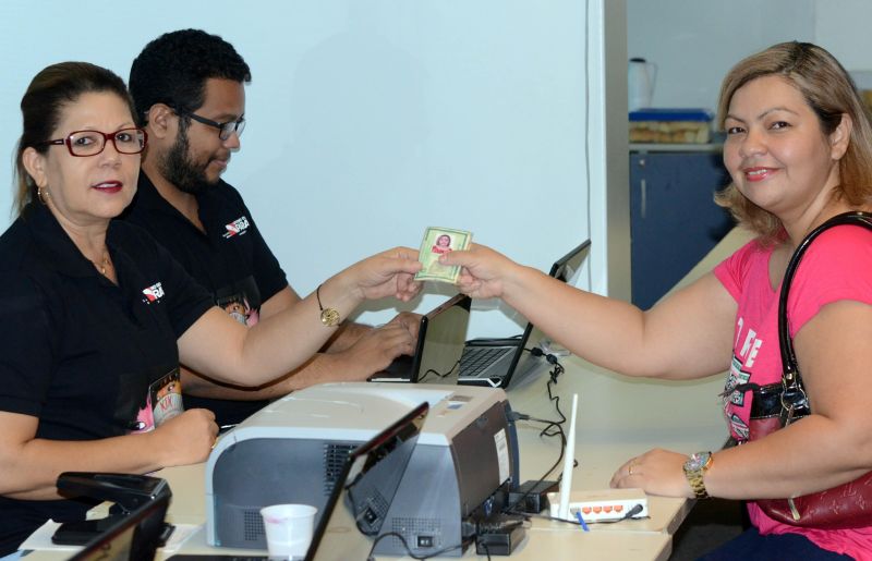 notícia: Professores aproveitam Credlivro na Feira Pan-Amazônica