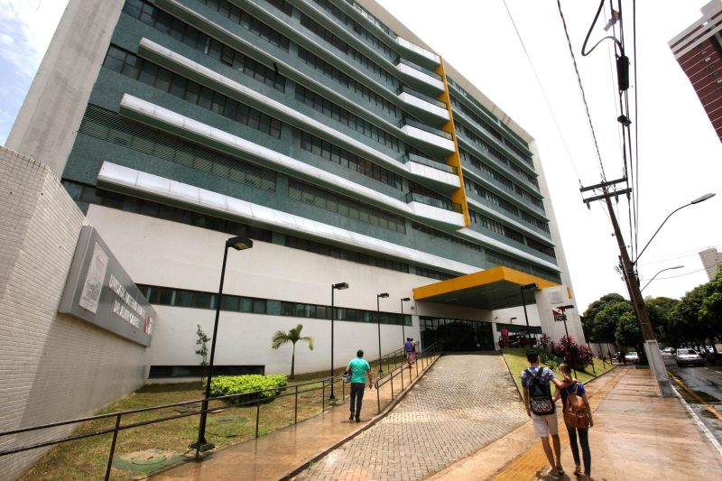 notícia: Estado decreta ponto facultativo nesta sexta-feira 