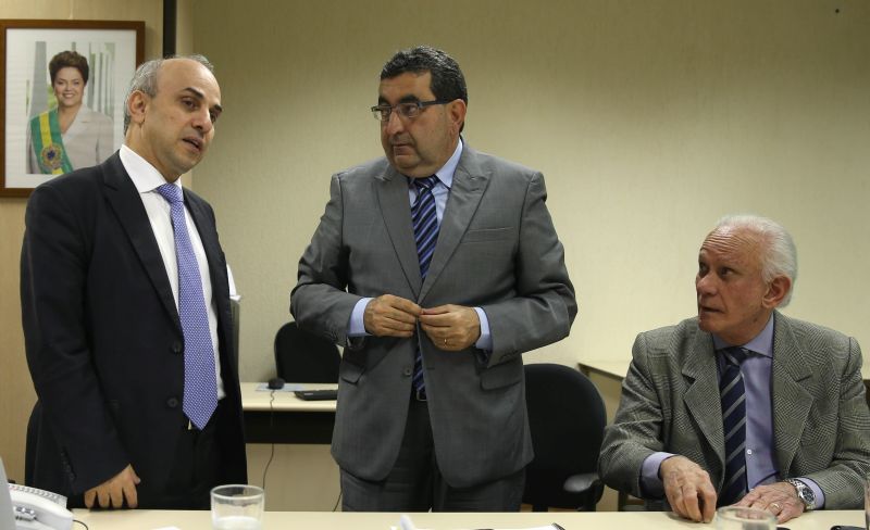 notícia: Estado apresenta projeto da ferrovia paraense ao governo federal
