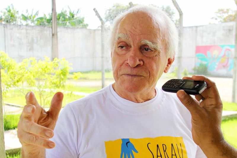notícia: Ignácio de Loyola Brandão dedica coluna no Estadão à Feira do Livro
