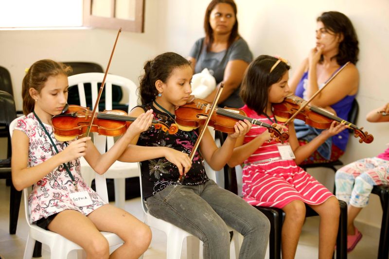 notícia: Oficinas do Festival de Música despertam o interesse musical