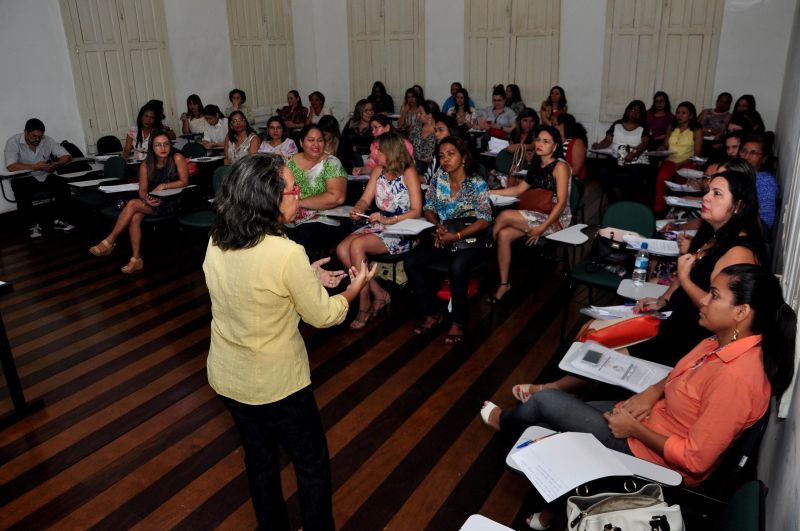 notícia: Curso esclarece profissionais sobre o acesso ao TFD