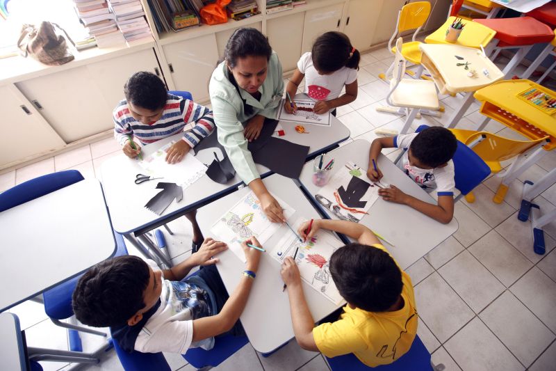 notícia: Classes Hospitalares garantem a pacientes em tratamento a continuidade dos estudos