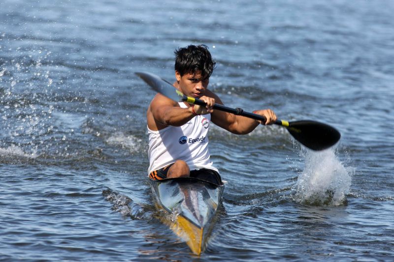 notícia: Atleta paraense disputa vaga à Seleção Brasileira de Canoagem