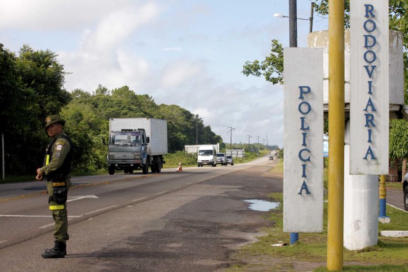 notícia: Fluxo de veículos ainda é tranquilo nas principais rodovias do Estado