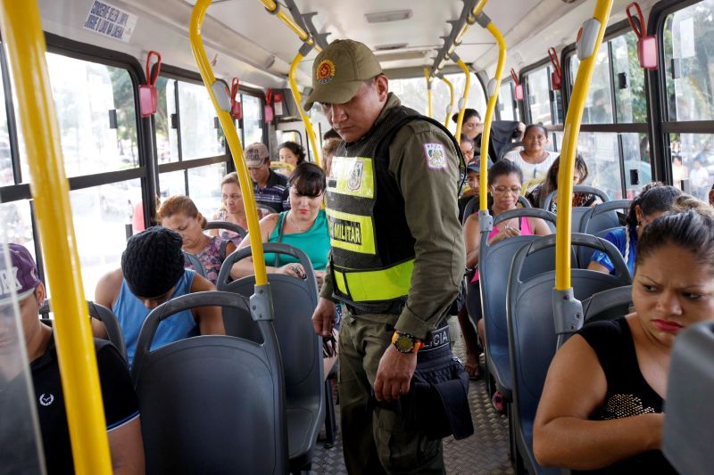 notícia: PM reforça policiamento na capital e dá dicas de segurança