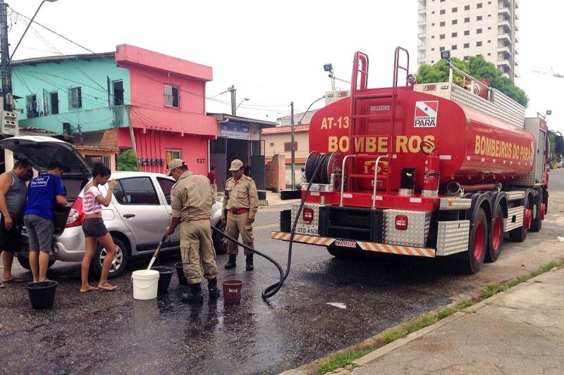 notícia: Cosanpa disponibiliza carros-pipa e intensifica trabalhos na Estação Bolonha