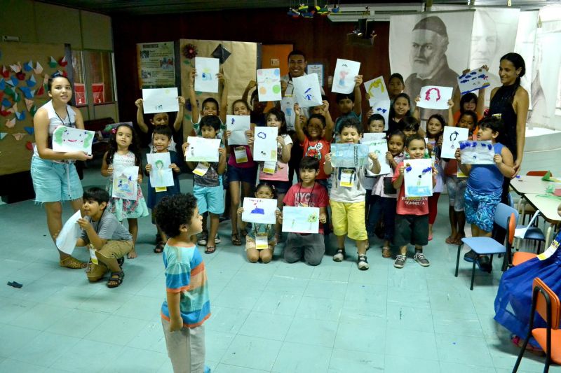 notícia: Colônia de Férias forma novos leitores da Biblioteca Arthur Vianna