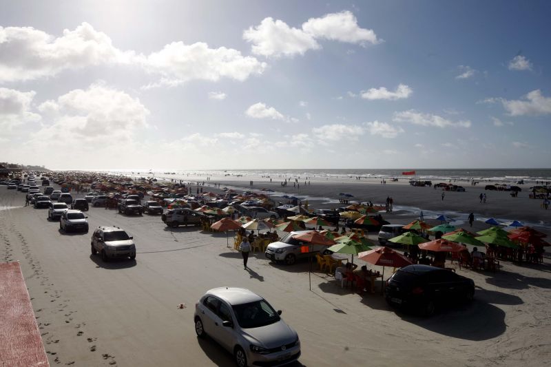 notícia: Veranistas aprovam organização do trânsito em Salinas