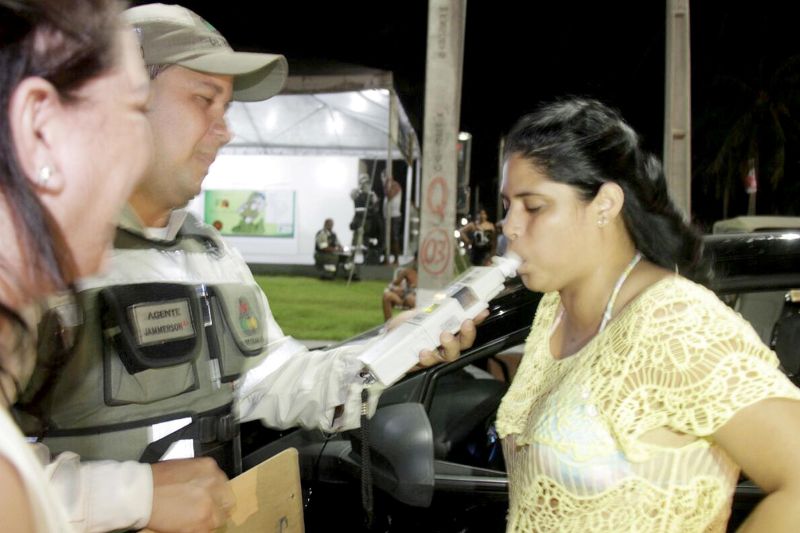 notícia: Segup intensifica ações no combate a alcoolemia em Salinas