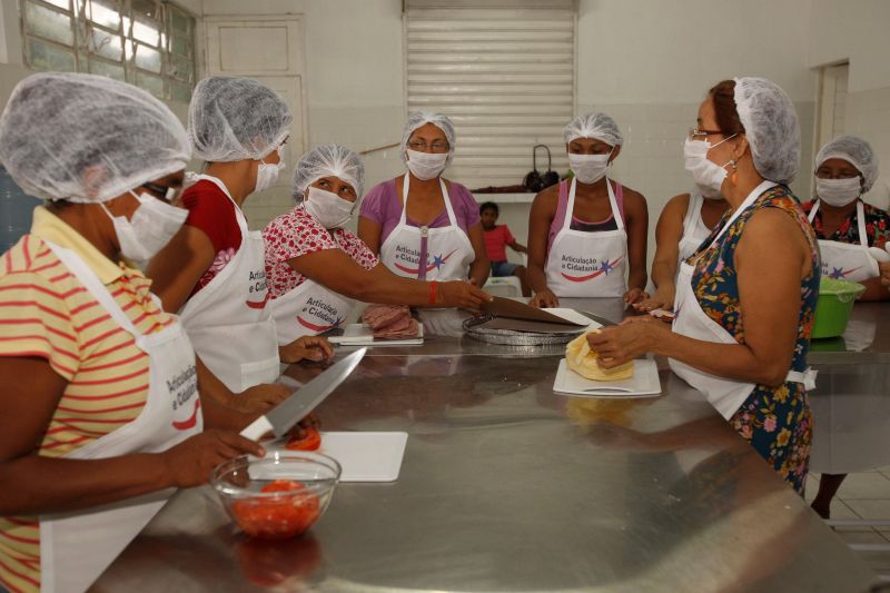 notícia: Parceria entre NAC, Ceasa e Emater vai garantir capacitação em floricultura e culinária