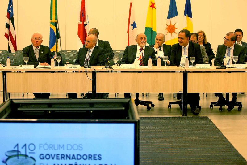 notícia: Confaz pressiona governo federal para garantir equilíbrio das finanças estaduais