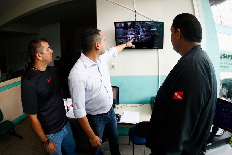 notícia: Monitoramento por câmeras é instalado na Central de Triagem da Marambaia