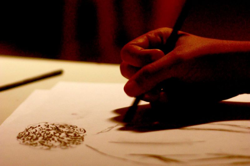 notícia: Projeto de experimentação reúne artistas em atelier na Casa das Artes