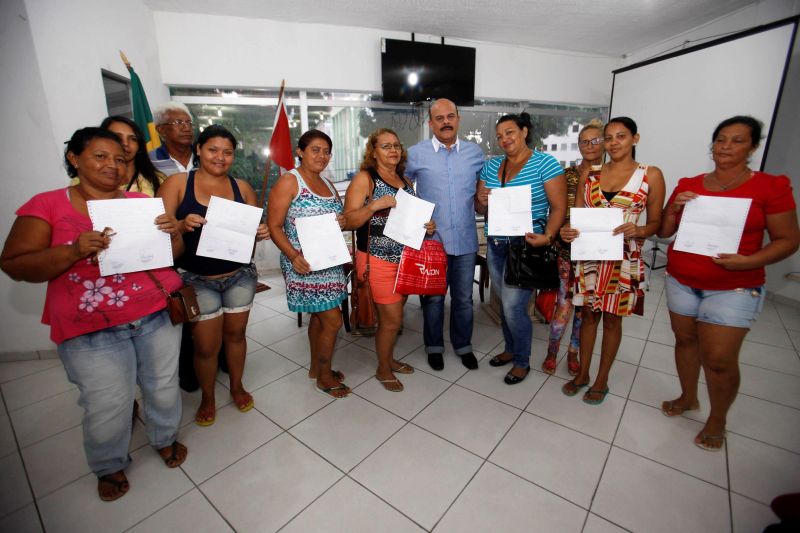 notícia: Seaster concede benefício eventual a famílias vítimas de incêndio na Cremação