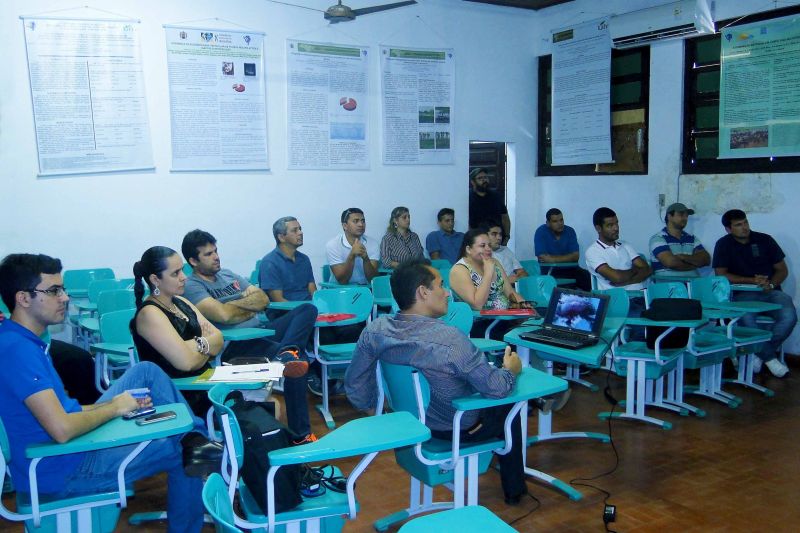 notícia: Técnicos da Adepará fazem treinamento para inquérito da indústria de avicultura
