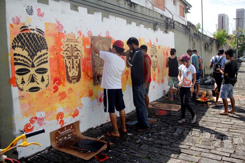 notícia: Curro Velho e Casa da Linguagem iniciam nesta 2ª oficinas de arte e ofício