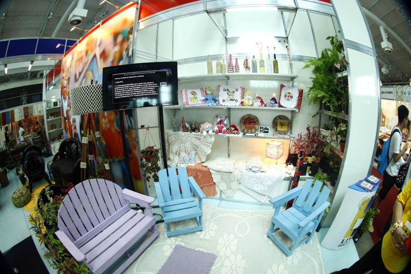 notícia: Cooperativa de detentas participa da V Feira do Artesanato Mundial
