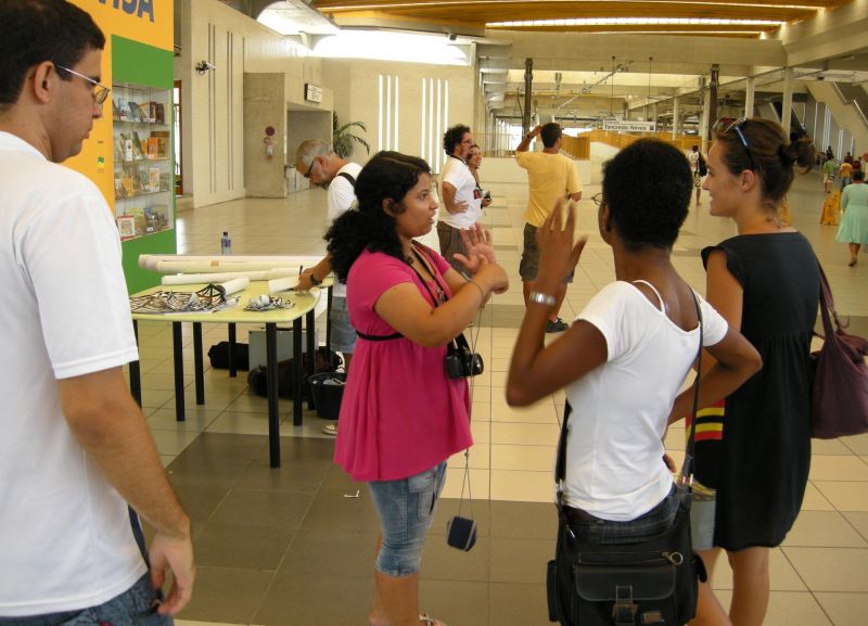 notícia: Oficina na Casa das Artes une fotografia e arte como forma de inclusão social